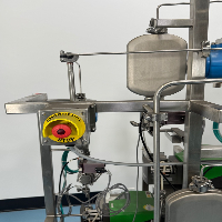BioPharm Engineered Systems FLNP T-Mixing Skid image 2